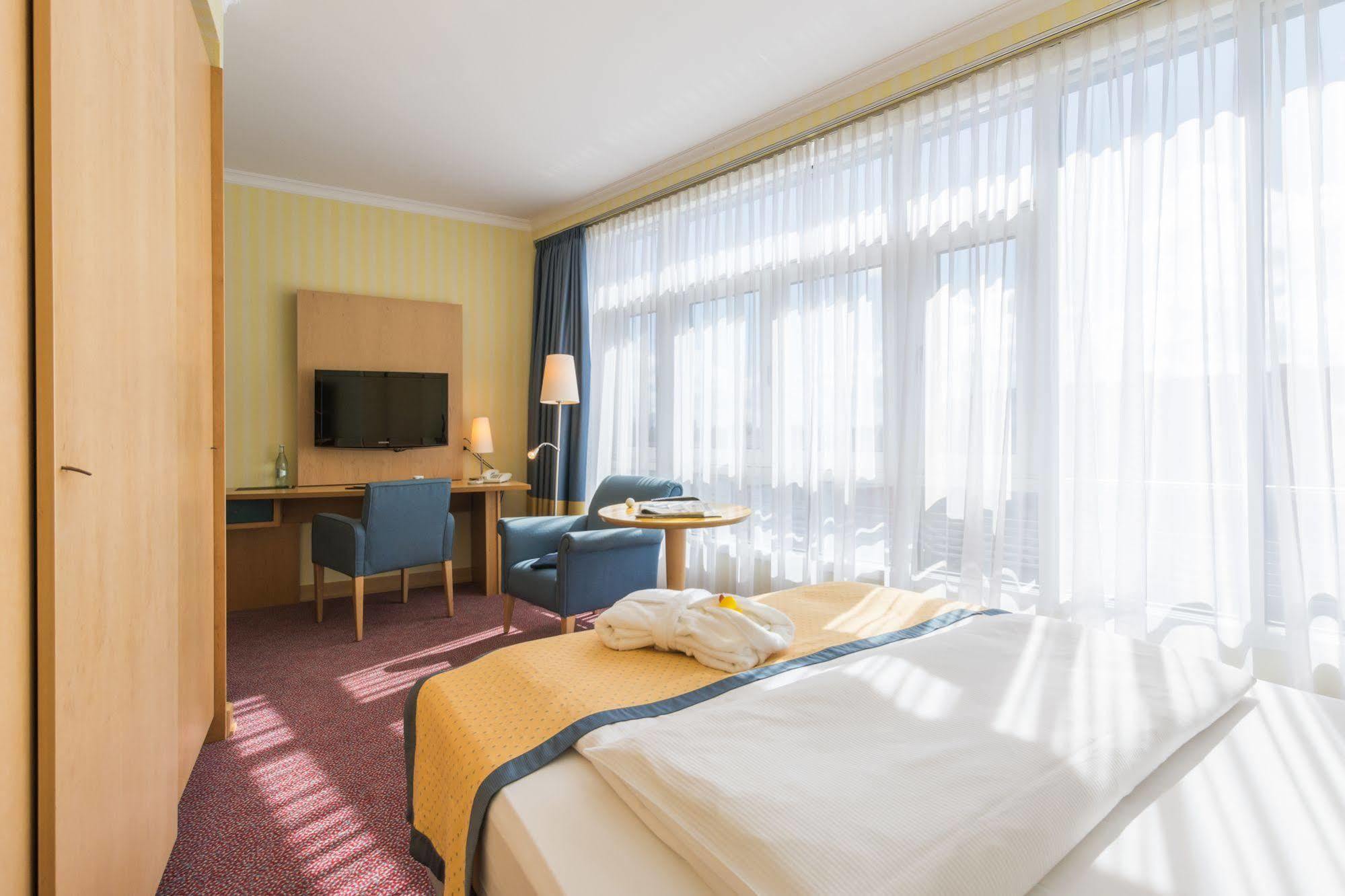 Strand-hotel Huebner Rostock
