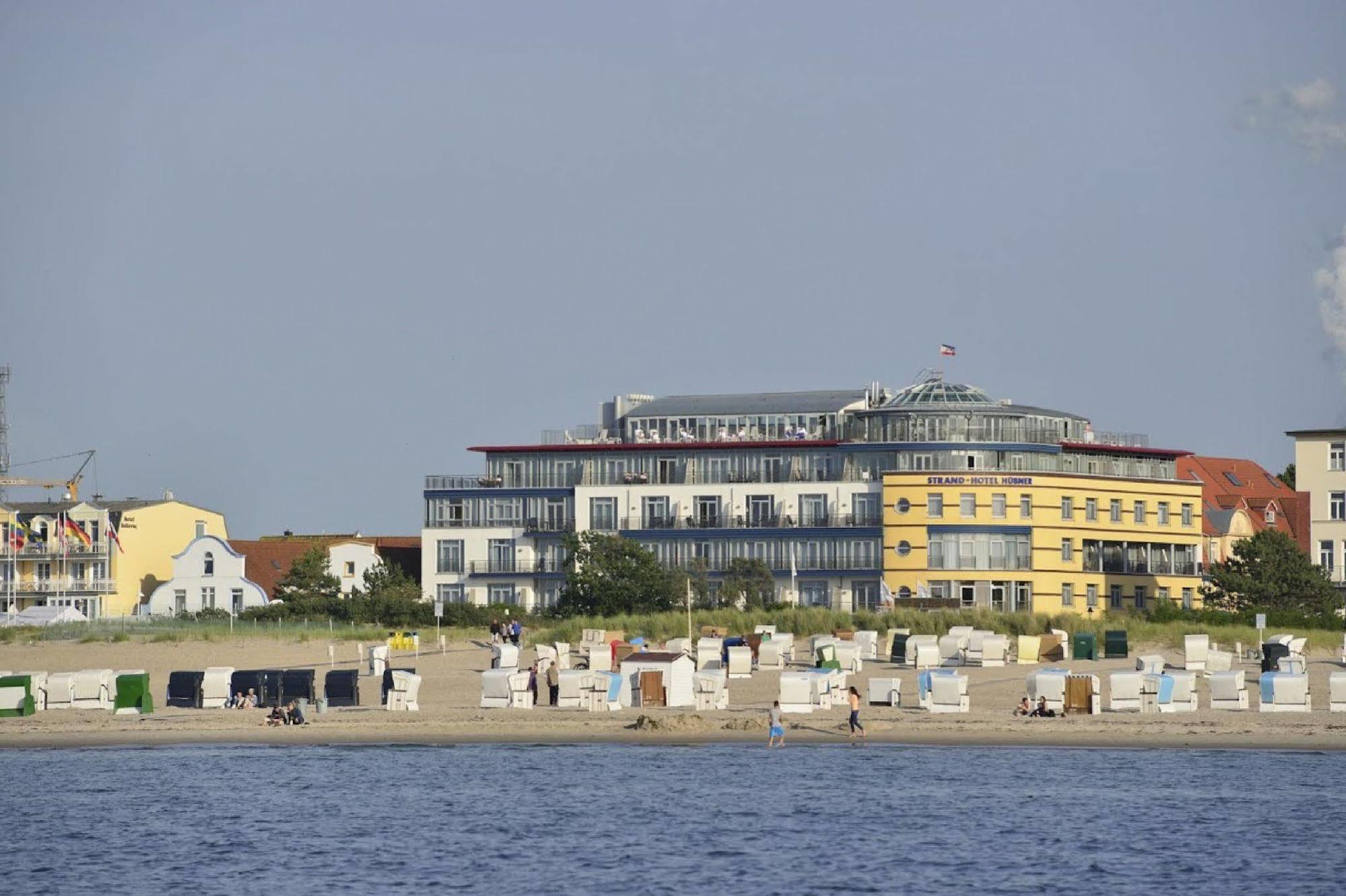 Strand-hotel Huebner 4*